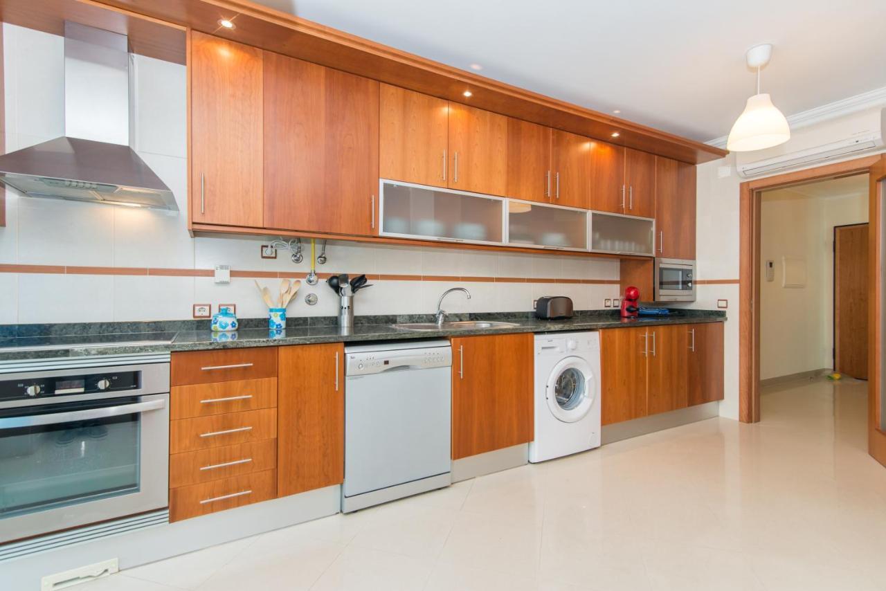 Casa Mergoux - 15 Mins Walk City Center - Quiet - Spacious Tavira Bagian luar foto